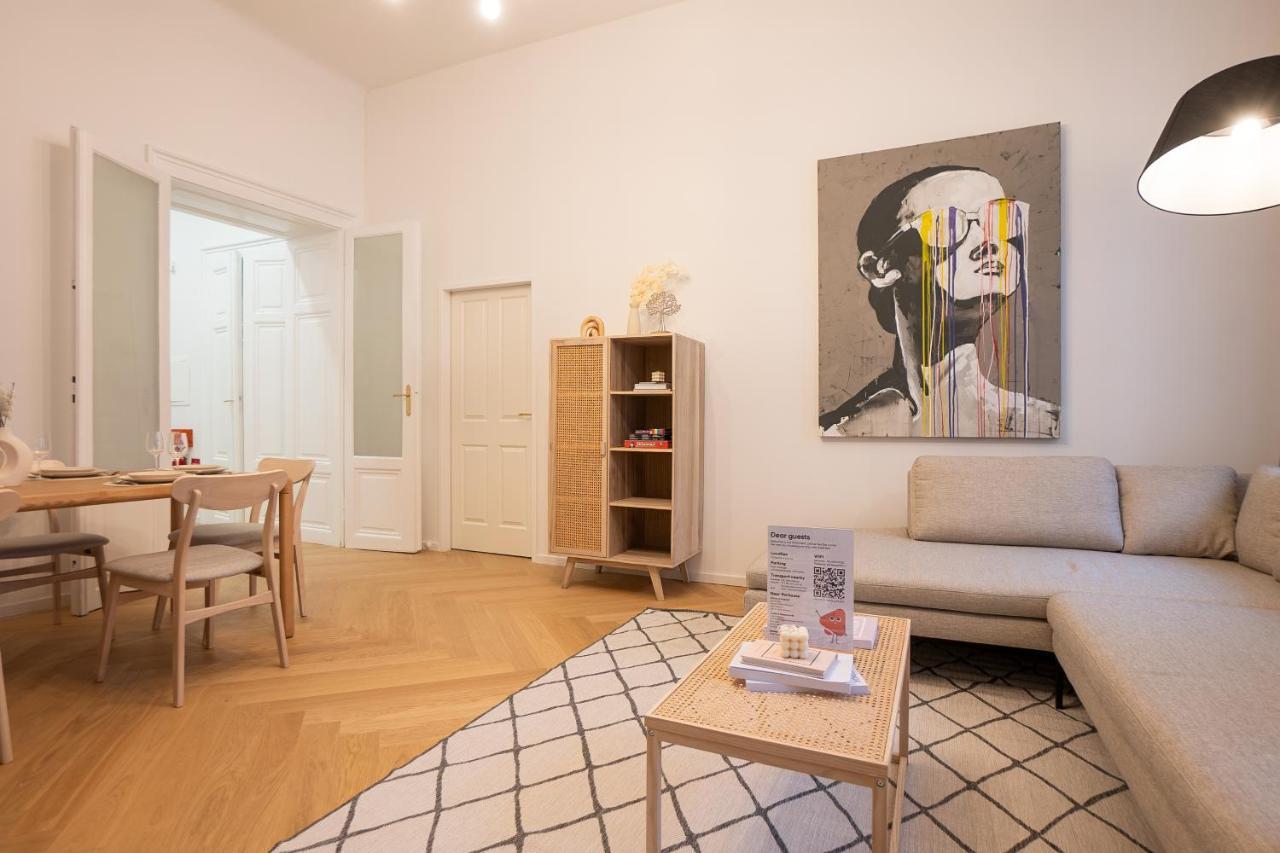 Spacious 110М2 Flat In The City Center Vienna Exterior photo