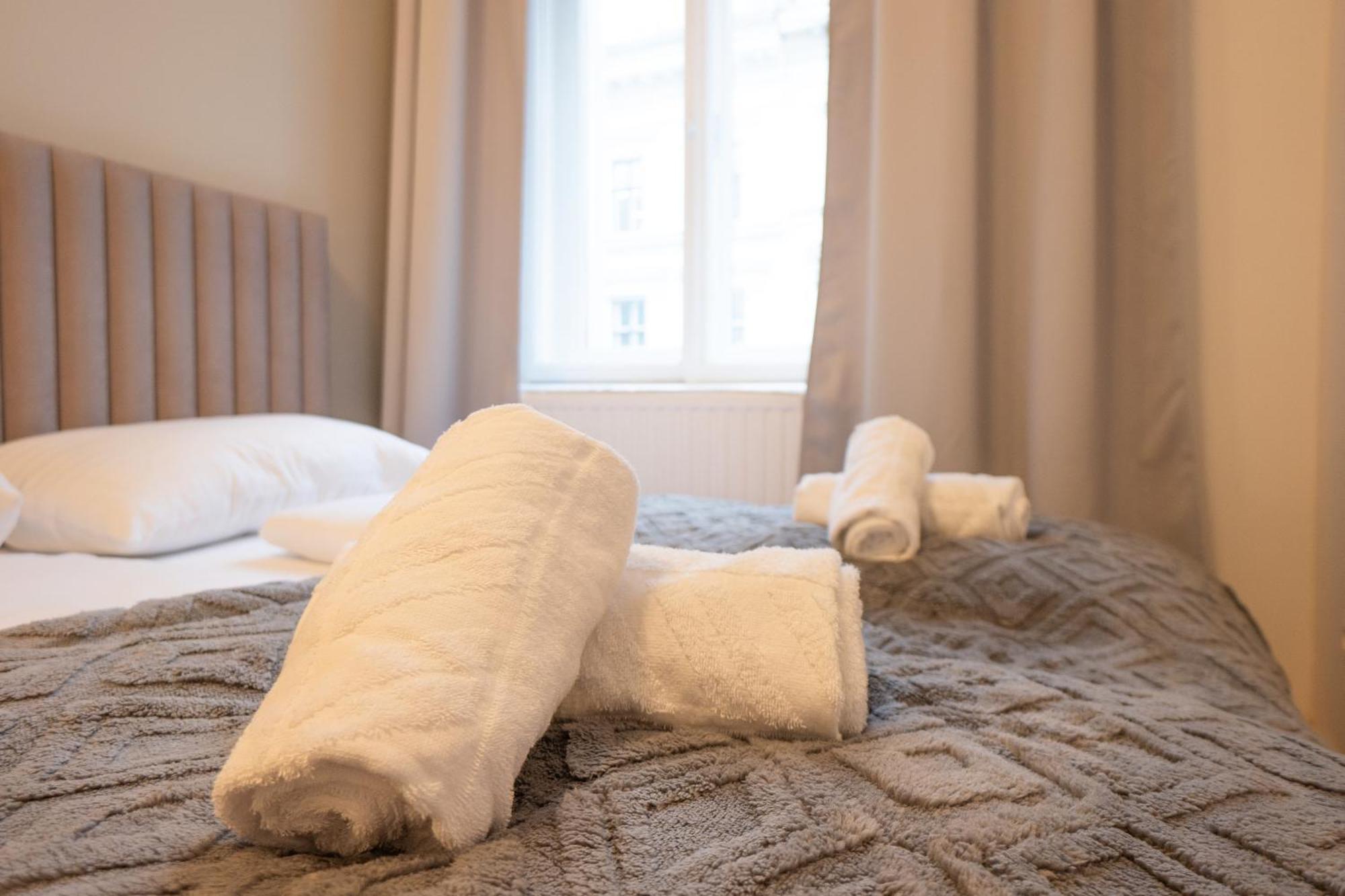 Spacious 110М2 Flat In The City Center Vienna Exterior photo